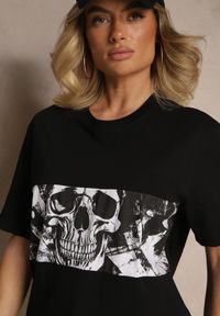 Renee - Czarna Bawełniana Koszulka T-shirt z Nadrukiem Czaszki Lanavira. Okazja: na co dzień, na spotkanie biznesowe, do pracy. Kolor: czarny. Materiał: bawełna. Wzór: nadruk. Styl: casual, biznesowy, elegancki, rockowy