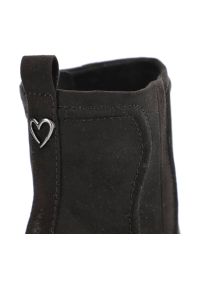 Czarne Botki Marco Tozzi Modne Obuwie Damskie. Okazja: na co dzień. Kolor: czarny. Materiał: jeans, syntetyk, futro, zamsz. Obcas: na obcasie. Styl: casual, elegancki. Wysokość obcasa: średni #8