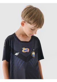 4f - 4F Koszulka klubowa z sezonu 2024/25 chłopięca 4F x Stal Mielec - multikolor 158/164 (12-14 lat). Okazja: do domu, na urodziny. Kolor: wielokolorowy. Materiał: dzianina. Sezon: lato