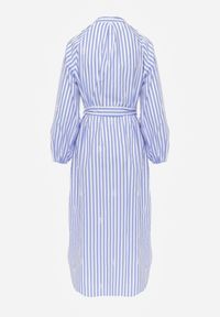 Renee - Niebieska Bawełniana Sukienka o Pudełkowym Kroju z Haftem i Wiązanym Paskiem Guineney. Okazja: na co dzień. Kolor: niebieski. Materiał: bawełna. Wzór: haft. Typ sukienki: proste. Styl: casual, klasyczny #7