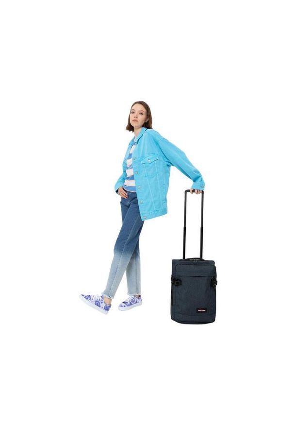 Walizka Eastpak Tranverz XXS. Kolor: niebieski