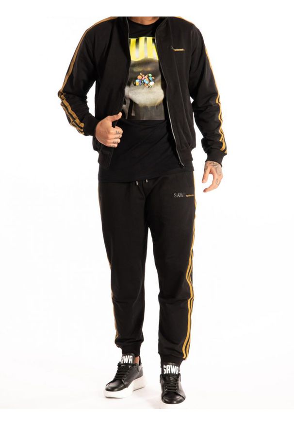 Takeshy Kurosawa Bluza "Bande Oro". Okazja: na co dzień. Typ kołnierza: kołnierzyk stójkowy. Materiał: tkanina. Wzór: nadruk, aplikacja. Styl: casual