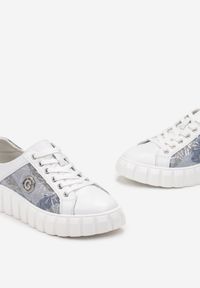 Renee - Biało-Niebieskie Sznurowane Sneakersy ze Skóry Breana. Nosek buta: okrągły. Kolor: biały. Materiał: skóra #4