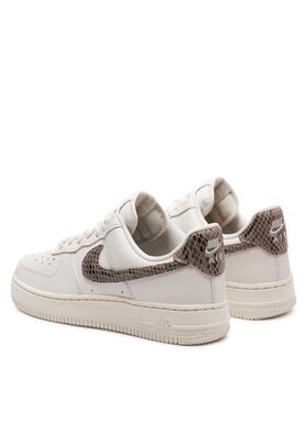 Nike Sneakersy Air Force 1 '07 DD8959 002 Biały. Kolor: biały. Materiał: skóra. Model: Nike Air Force