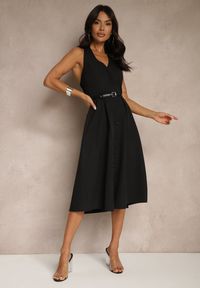 Renee - Czarna Rozkloszowana Sukienka z Guzikami Folunira. Kolor: czarny. Sezon: lato, wiosna. Styl: elegancki