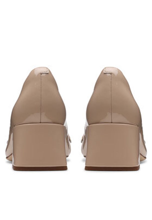 Clarks Czółenka Nyta45 Court 26181319 Beżowy. Kolor: beżowy. Materiał: lakier, skóra