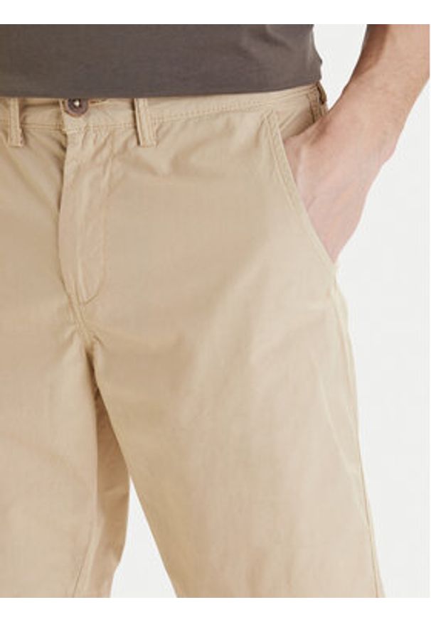 Napapijri Szorty materiałowe Nakuru 6 NP0A4HRV Beżowy Regular Fit. Kolor: beżowy. Materiał: bawełna