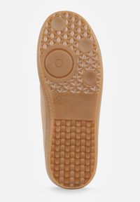 Renee - Ciemnobeżowe Sneakersy z Ozdobnymi Przeszyciami przed Kostkę Redala. Wysokość cholewki: przed kostkę. Kolor: beżowy #7