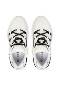 Guess Sneakersy 181332 Czarny. Kolor: czarny. Materiał: materiał #6