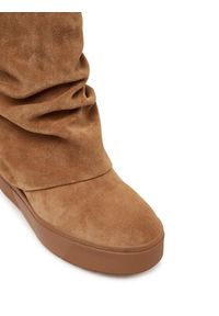 Guess Botki FLFGUI SUE10 Brązowy. Kolor: brązowy. Materiał: zamsz, skóra #6