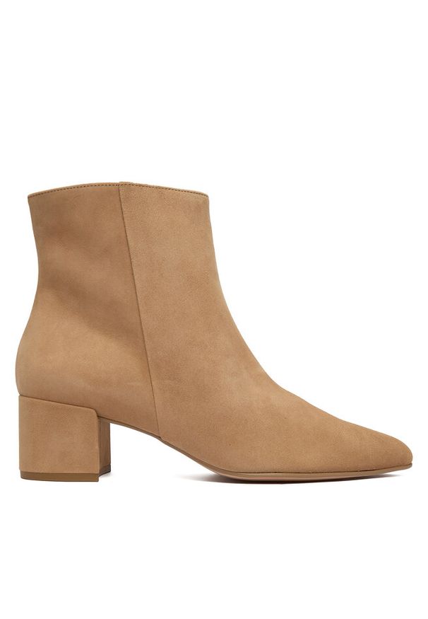 Botki HÖGL. Kolor: brązowy