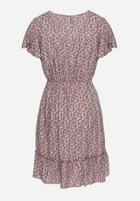 Born2be - Bordowa Bawełniana Rozkloszowana Sukienka w Kwiaty z Falbanami i Gumką w Talii Nelyse. Okazja: na co dzień. Kolor: czerwony. Materiał: bawełna. Długość rękawa: krótki rękaw. Wzór: kwiaty. Typ sukienki: rozkloszowane. Styl: casual #3