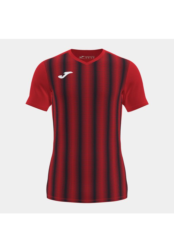 Koszulka do piłki nożnej męska Joma Boy Inter II z krótkim rękawem. Kolor: wielokolorowy, czarny, czerwony. Długość rękawa: krótki rękaw. Długość: krótkie. Sport: piłka nożna