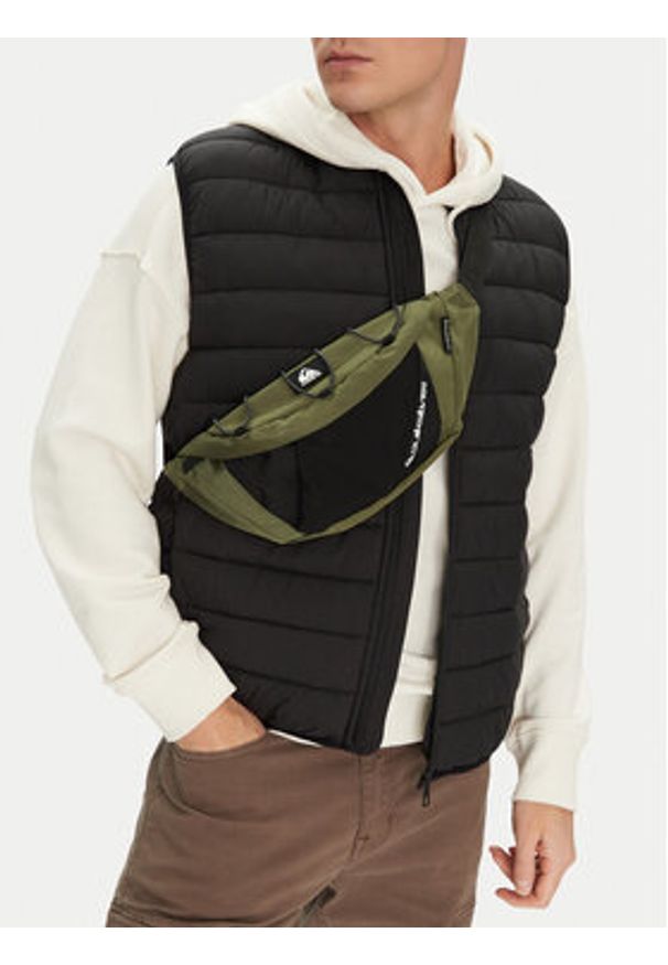 Quiksilver Saszetka nerka QUIC-M-003-07 Zielony. Kolor: zielony. Materiał: materiał