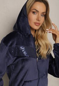 Renee - Granatowy Komplet Dresowy 2-Częściowy Bluza z Kapturem i Cekinami i Spodnie na Gumce Colan. Kolor: niebieski. Materiał: dresówka #5