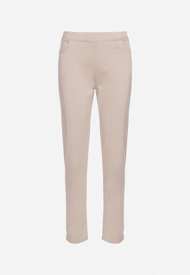 Born2be - Beżowe Spodnie Regular z Elastyczną Talią i Wsuwanymi Kieszonkami Astridda. Okazja: na co dzień. Kolekcja: plus size. Kolor: beżowy. Styl: casual