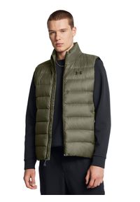 Bezrękawnik puchowy z wypełnieniem naturalnym męski Under Armour Legend Down Vest - oliwkowy/khaki. Kolor: oliwkowy, brązowy, wielokolorowy. Materiał: puch. Długość rękawa: bez rękawów. Sezon: zima