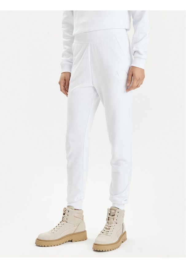 Armani Exchange Spodnie dresowe 3DYP82 YJFDZ 1000 Biały Regular Fit. Kolor: biały. Materiał: bawełna