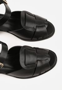 Renee - Czarne Sandały na Słupku z Geometryczną Cholewką Aiganele. Zapięcie: sprzączka. Kolor: czarny. Materiał: jeans. Wzór: geometria. Obcas: na słupku. Styl: klasyczny. Wysokość obcasa: średni #6