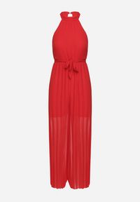 Born2be - Czerwony Taliowany Kombinezon z Dekoltem Typu Halter z Gumką w Pasie i Materiałowym Paskiem Xolefia. Okazja: na imprezę, na co dzień. Kolor: czerwony. Materiał: materiał. Styl: casual, elegancki #4