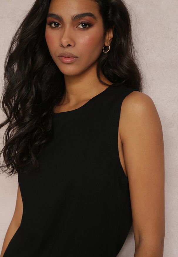 Renee - Czarny Top z Gładkiej Tkaniny Kamena. Okazja: na co dzień. Kolor: czarny. Materiał: tkanina. Wzór: gładki. Styl: casual, klasyczny