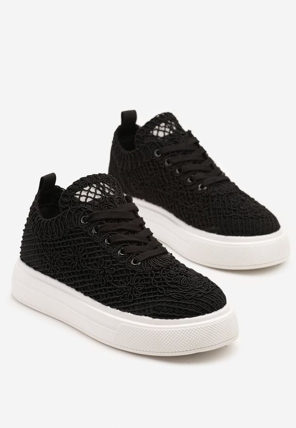 Born2be - Czarne Sneakersy w Stylu Tenisówek z Siateczkową Cholewką Sunelise. Okazja: na co dzień. Kolor: czarny. Materiał: jeans. Szerokość cholewki: normalna