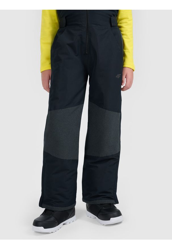 4f - 4F Spodnie snowboardowe membrana 10000 chłopięce - czarne 122 (6-7 lat). Kolor: czarny. Materiał: poliester, materiał. Sezon: lato. Sport: snowboard