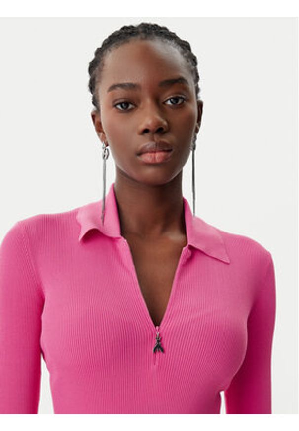 Patrizia Pepe Sukienka dzianinowa 8A1491/K078-R846 Różowy Slim Fit. Kolor: różowy. Materiał: wiskoza
