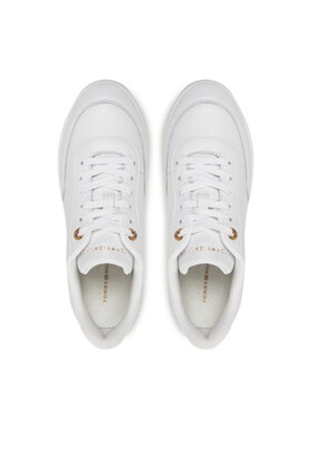 TOMMY HILFIGER - Tommy Hilfiger Sneakersy FW0FW08682 Biały. Kolor: biały. Materiał: skóra