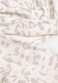 Renee - Szary Komplet Sportowy Spódnico-Spodenki Mini i Krótki T-shirt Tillifia. Kolor: szary #3