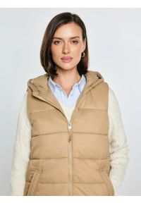 Big-Star - Kamizelka damska pikowana beżowa Pavla 801. Kolor: beżowy. Długość: długie #8