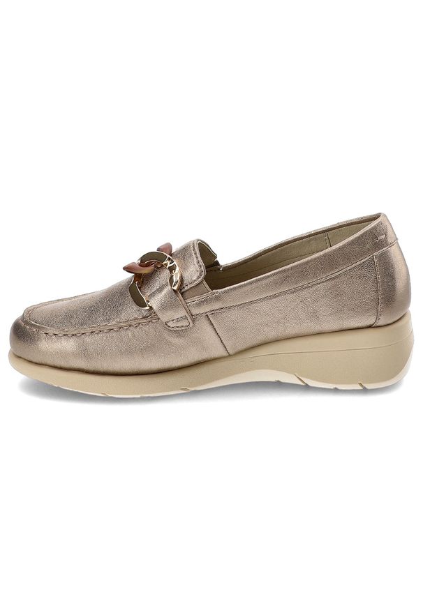Złote Półbuty Maciejka Eleganckie Mokasyny Damskie. Okazja: na co dzień. Kolor: złoty. Materiał: skóra. Wzór: aplikacja. Styl: elegancki