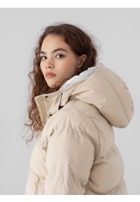 4f - Kurtka puchowa z wypełnieniem syntetycznym damska. Kolor: beżowy. Materiał: syntetyk, puch. Długość: krótkie #2