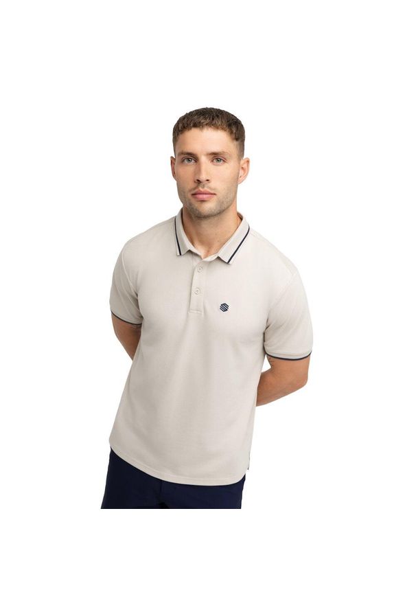 SIROKO - Męska golfowa koszulka polo pique Siroko Pinehurst Sand. Typ kołnierza: polo. Kolor: beżowy. Materiał: tkanina, prążkowany. Długość rękawa: krótki rękaw. Długość: krótkie. Styl: sportowy