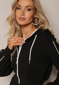 Renee - Czarny Komplet w Sportowym Stylu z Krótką Bluzą i Spódnicą Ołówkową Priggida. Kolor: czarny #5