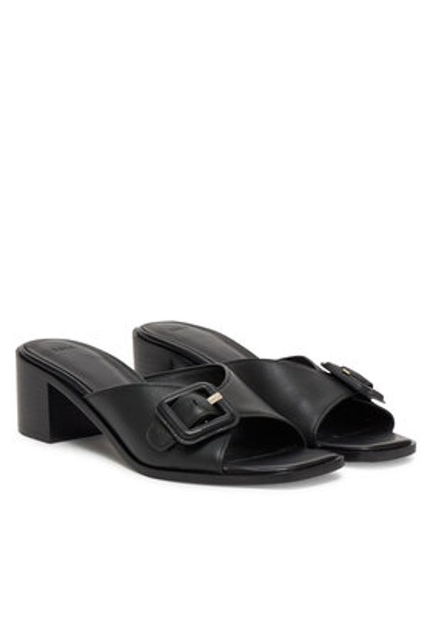 BOSS Klapki Charlize 50542206 Czarny. Kolor: czarny. Materiał: skóra