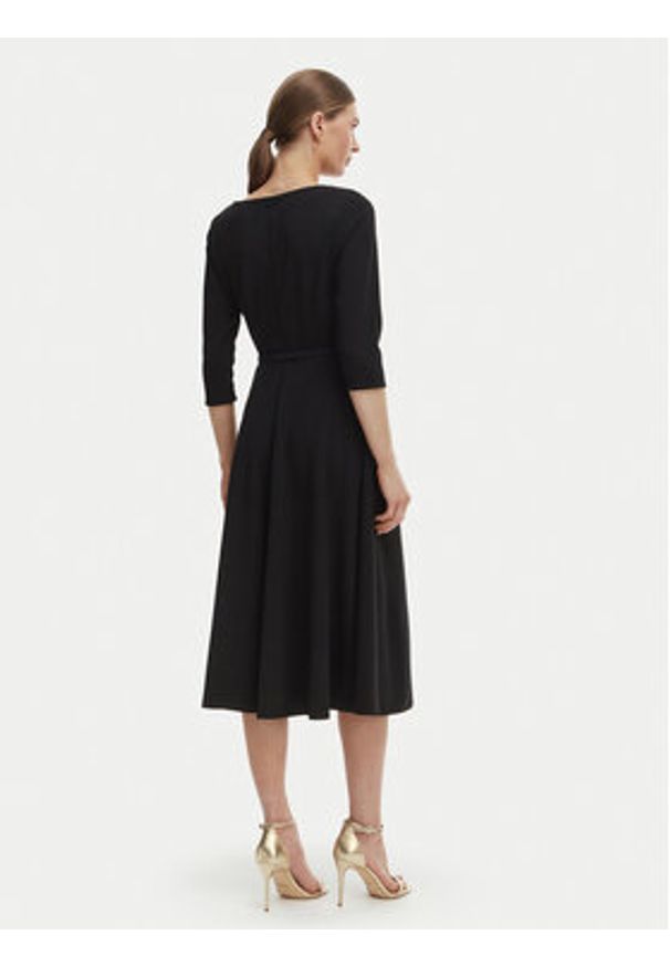 Rinascimento Sukienka koktajlowa CFC0127892003 Czarny Regular Fit. Kolor: czarny. Materiał: syntetyk. Styl: wizytowy