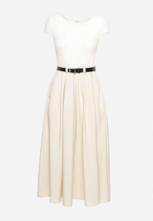 Born2be - Beżowa Rozkloszowana Sukienka z Paskiem z Imitacji Skóry Drinna. Typ kołnierza: dekolt w kształcie V. Kolor: beżowy. Materiał: skóra. Długość rękawa: krótki rękaw. Wzór: aplikacja. Styl: elegancki