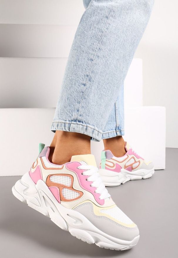 Renee - Ciemnoróżowe Sneakersy przed Kostkę na Grubej Podeszwie Lefia. Wysokość cholewki: przed kostkę. Kolor: różowy