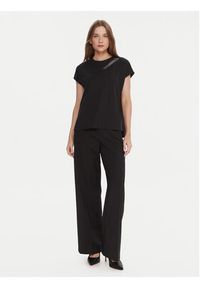 LOLA CASADEMUNT T-Shirt LF2515024 Czarny Regular Fit. Kolor: czarny. Materiał: syntetyk #3