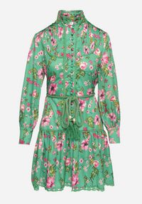 Born2be - Zielona Koszulowa Sukienka ze Stójką i Falbanką Madalyn. Typ kołnierza: kołnierzyk stójkowy. Kolor: zielony. Materiał: koronka. Typ sukienki: koszulowe #4