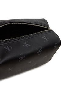 Calvin Klein Jeans Kosmetyczka Aop Dopp Kit K50K512587 Czarny. Kolor: czarny. Materiał: skóra