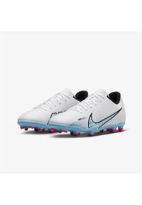 Korki Dziecięce Nike Jr Vapor 15 Club Na Sztuczną Murawę. Kolor: biały. Sport: piłka nożna #1