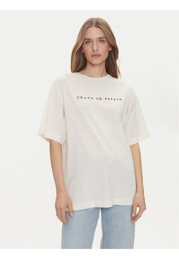Vero Moda T-Shirt Taz Hailey 10337839 Biały Regular Fit. Kolor: biały. Materiał: bawełna