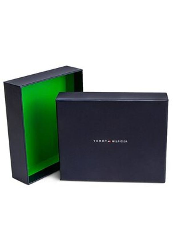 TOMMY HILFIGER - Tommy Hilfiger Duży Portfel Męski Johnson Mini Cc Flap And Coin Pocket AM0AM00662/82568 Czarny. Kolor: czarny. Materiał: skóra, nubuk