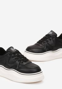 Born2be - Czarne Sneakersy Letisa. Kolor: czarny. Materiał: materiał. Szerokość cholewki: normalna
