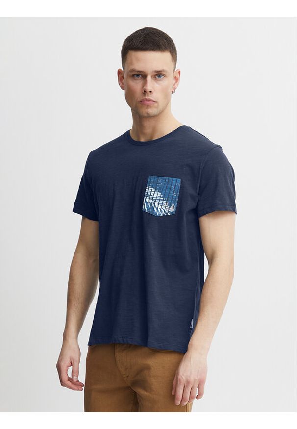 Blend T-Shirt 20715017 Granatowy Regular Fit. Kolor: niebieski. Materiał: bawełna