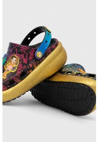 Crocs klapki dziecięce CLASSIC RAINBOW HIGH. Materiał: materiał. Obcas: na platformie #2
