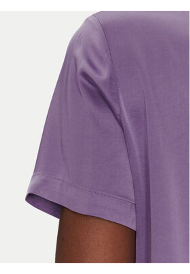 ViCOLO Bluzka TD0007 Fioletowy Relaxed Fit. Kolor: fioletowy. Materiał: wiskoza
