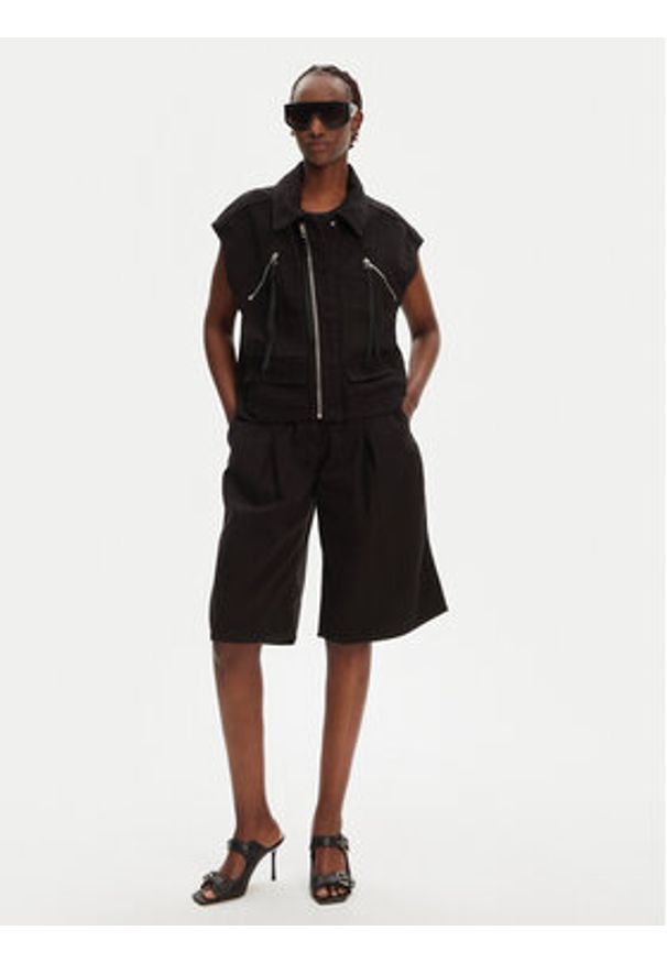 Pinko - PINKO Bermudy Pascal 105245 A2M8 Czarny Relaxed Fit. Kolor: czarny. Materiał: bawełna